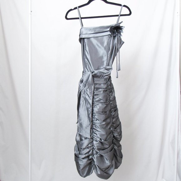 I. Design Dresses & Skirts - I. Design Original Vintage 90s Silver Ruched Dress Party dress! Size-S